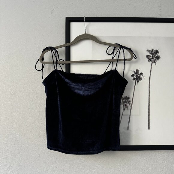 Abercrombie & Fitch | NWOT Navy Blue Velvet Sleeveless Top Size Large - Picture 3 of 9